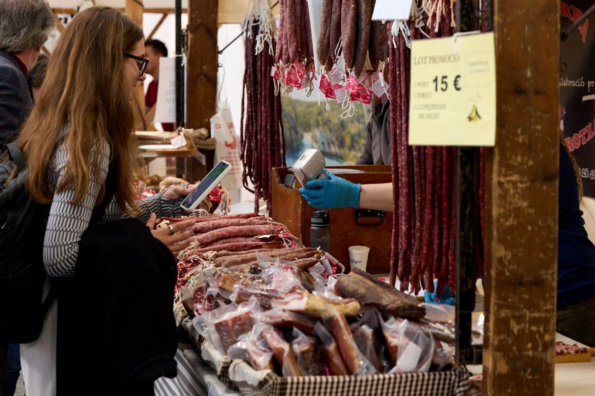 b travel balance feria turismo