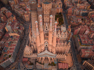 La Sagrada Familia marca un nuevo récord: casi 4,9 millones de visitantes en 2025