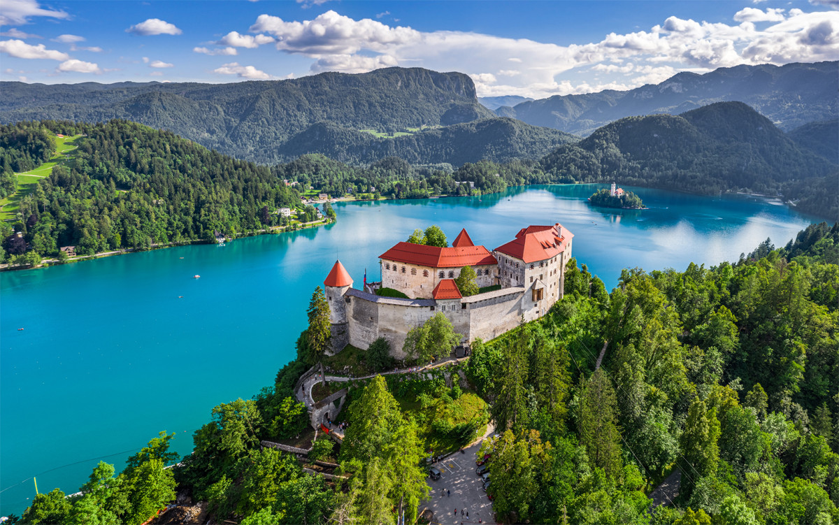 Adiós Semana Santa, hola verano: qué destinos se han disparado en las reservas