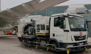 Los aeropuertos españoles no registran problemas de suministro de combustible