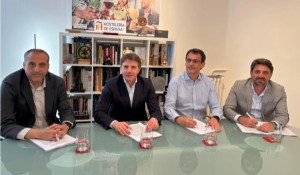 Patronales y sindicatos firman la actualización del Acuerdo Laboral Estatal de Hostelería 