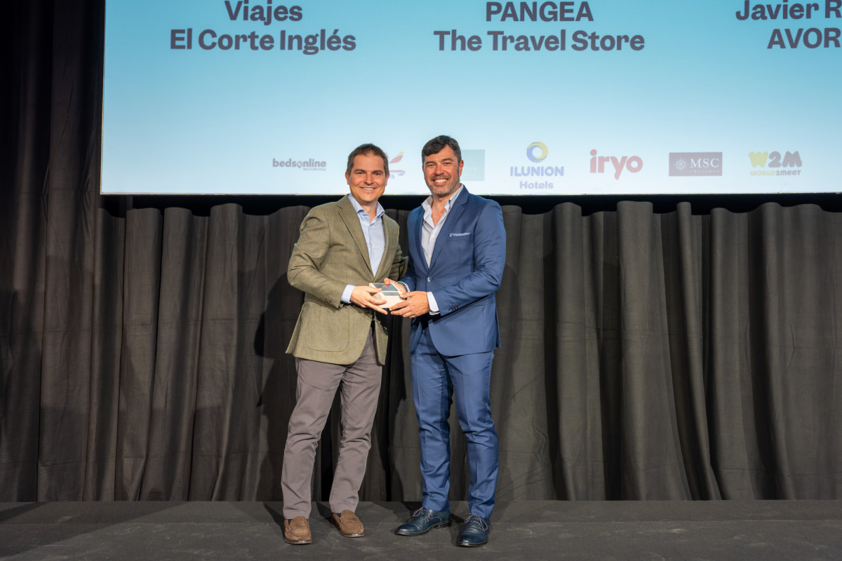 Todos los premios entregados en la Noche del Agente de Viajes Hosteltur 2026