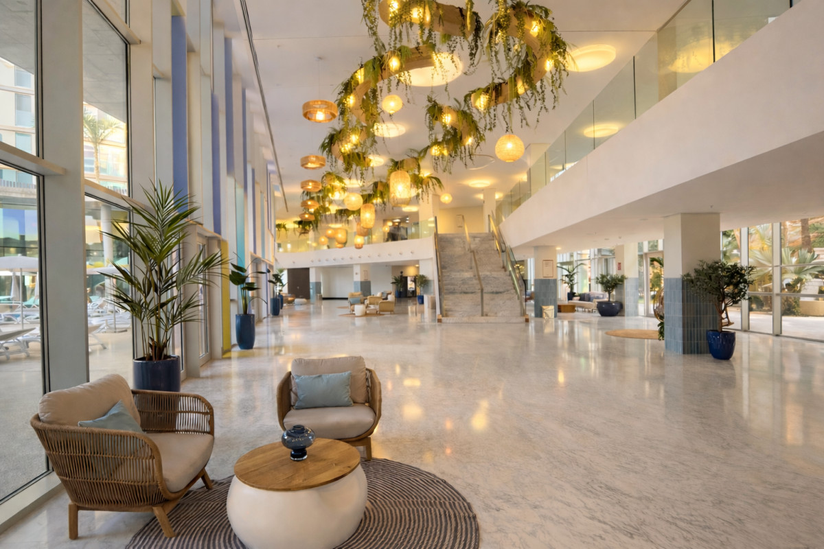 Así es el nuevo Palladium Hotel Peñíscola: vistas al Mediterráneo y apuesta por la experiencia