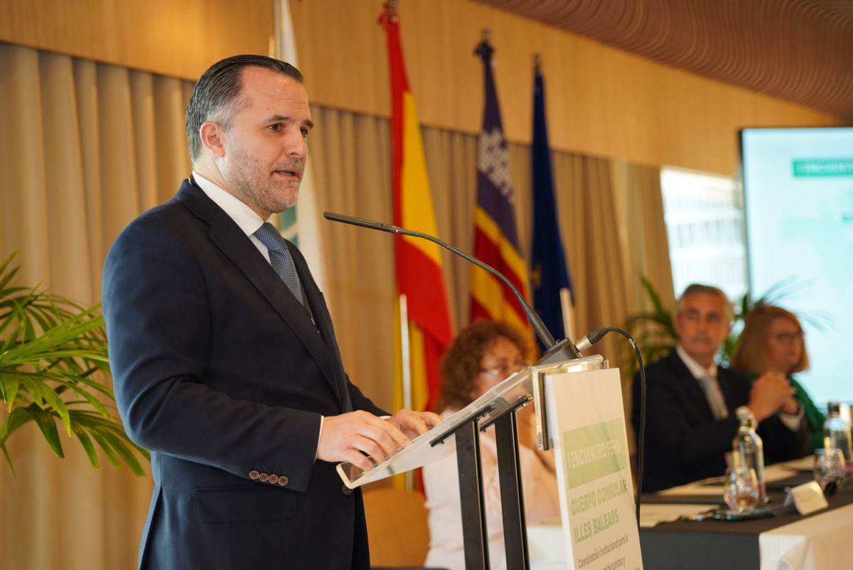 FEHM y una acci&oacute;n pionera con los consulados para mejorar la atenci&oacute;n a turistas y trabajadores extranjeros