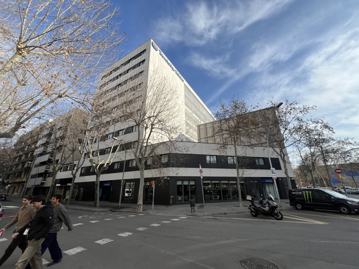 M&G compra el hotel Travelodge Poblenou de Barcelona por 50 millones de euros