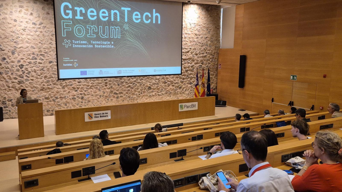 C&oacute;mo activar la sostenibilidad tur&iacute;stica en el sector hotelero y superar sus principales retos