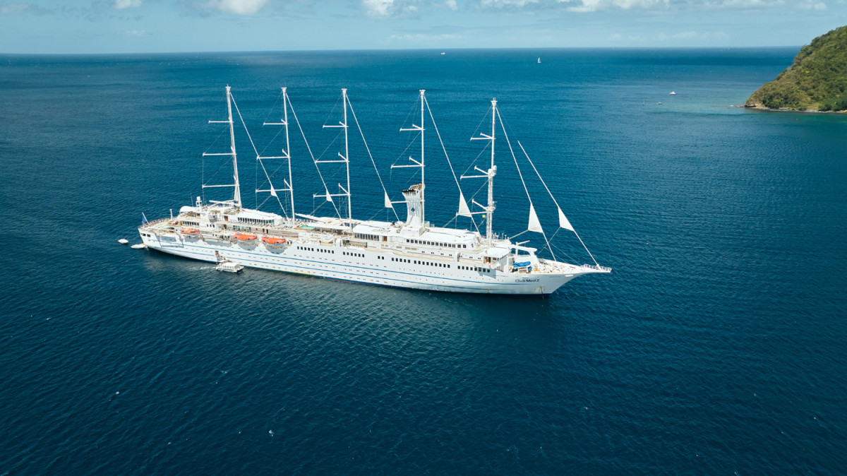 Orient Express cambia de rumbo: el lujo hotelero compite en el mar
