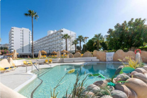 Dorobe acelera su expansión en la Costa del Sol con la compra del Hotel San Fermín