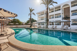 La marca Wyndham debuta en Mallorca con un hotel en Portocolom