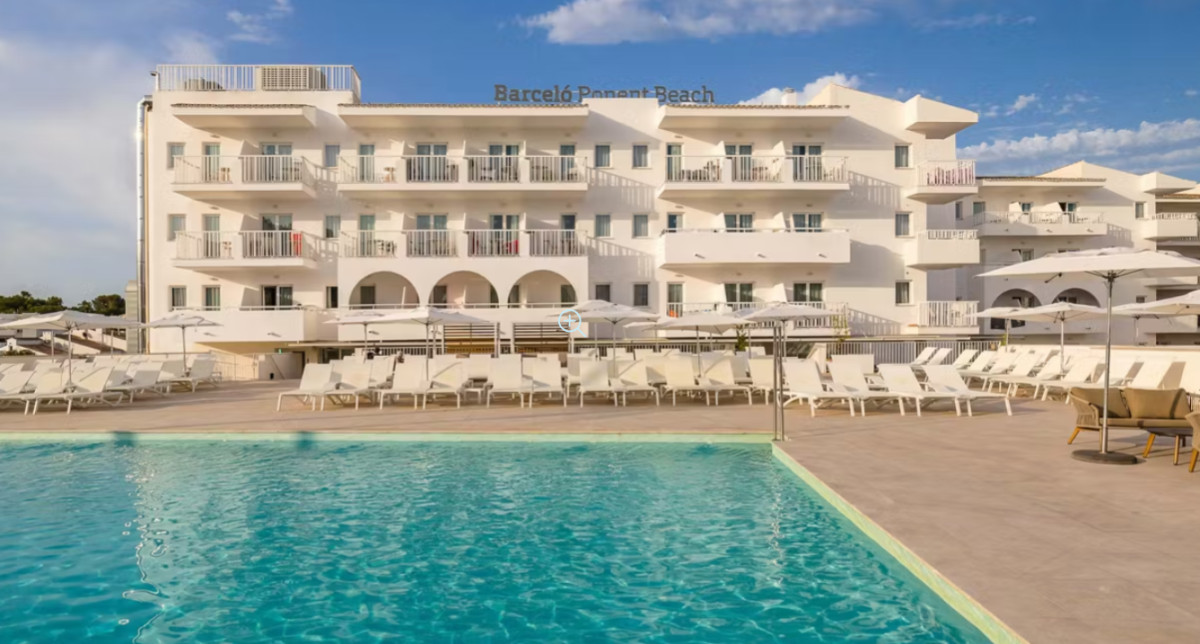 HIP vende tres hoteles vacacionales en Baleares y Canarias a Calena Partners
