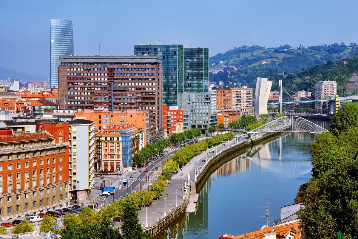 Euskadi implantar&aacute; un impuesto tur&iacute;stico para estancias m&aacute;ximas de 6 d&iacute;as