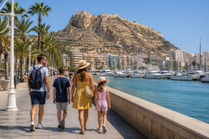 Agencias británicas prevén un buen mayo para Baleares, Canarias y Alicante