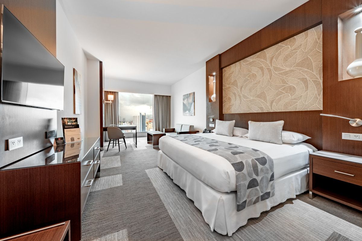 Riu Plaza refuerza su apuesta por Latinoam&eacute;rica urbana renovando sus hoteles en Panam&aacute; y Guadalajara