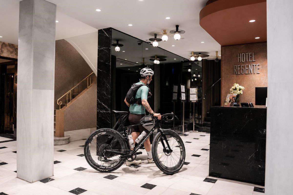 Cien ciclistas y un hotel: la f&oacute;rmula de un hotel familiar para captar nuevos clientes