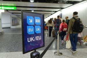 Las agencias británicas pierden la paciencia con las colas del nuevo EES