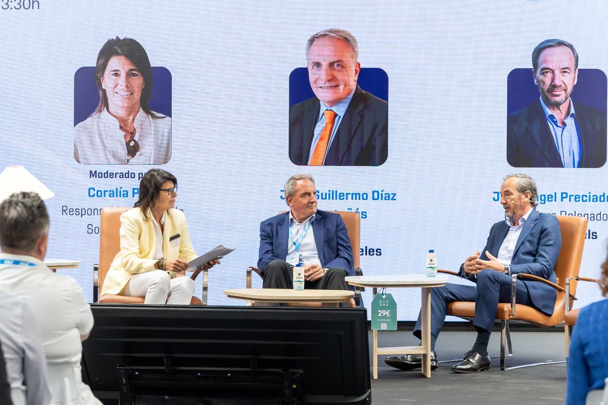 Llegan las organizaciones bi&oacute;nicas, pero con las personas siempre en el centro
