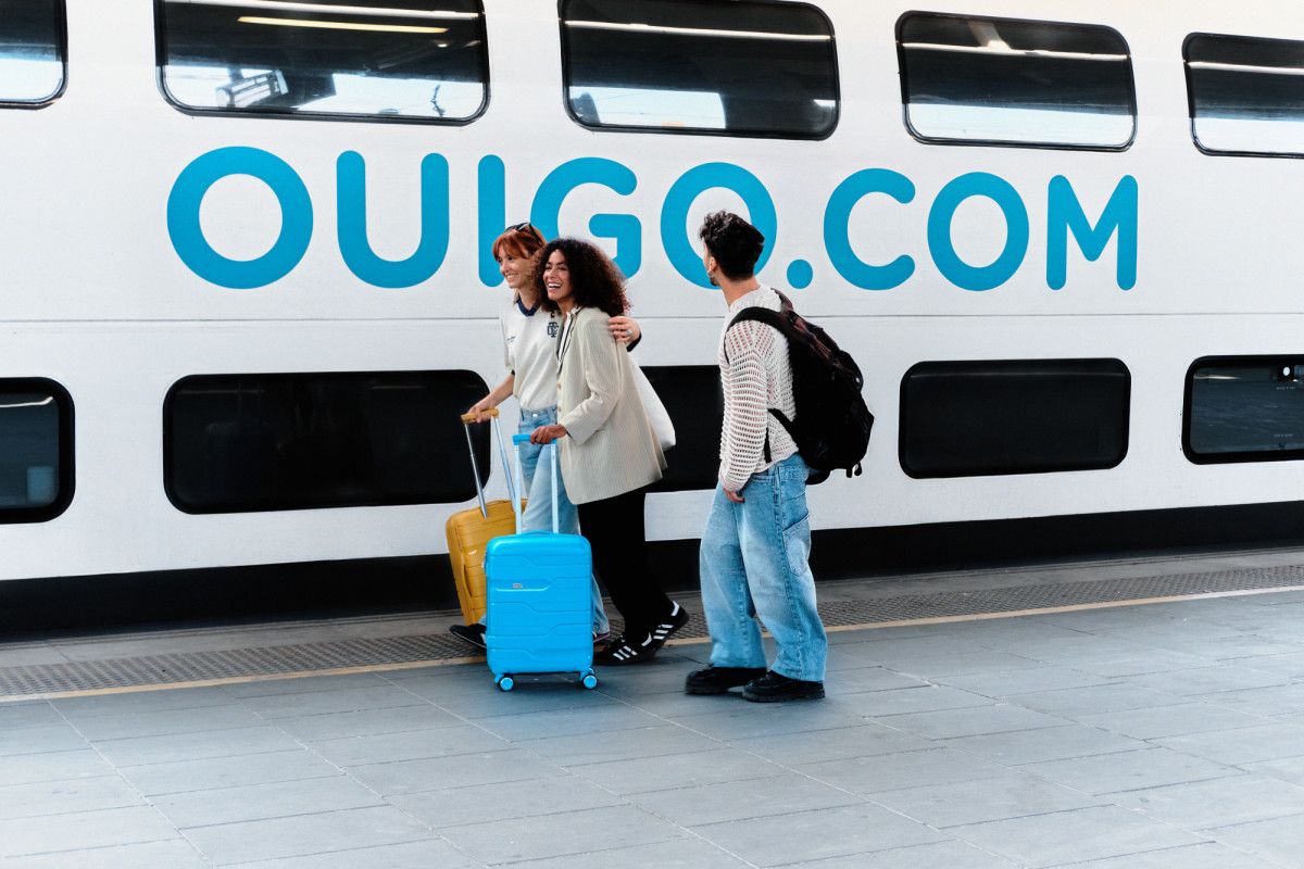 Ouigo compite con Renfe por alargar Verano Joven hasta el oto&ntilde;o &iquest;C&oacute;mo lo hace?