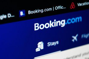 Booking avisa: los hoteleros españoles son el blanco principal de los ciberataques en la UE