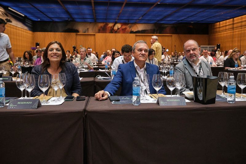 Island Wines Summit refuerza el futuro internacional de los vinos insulares desde Tenerife