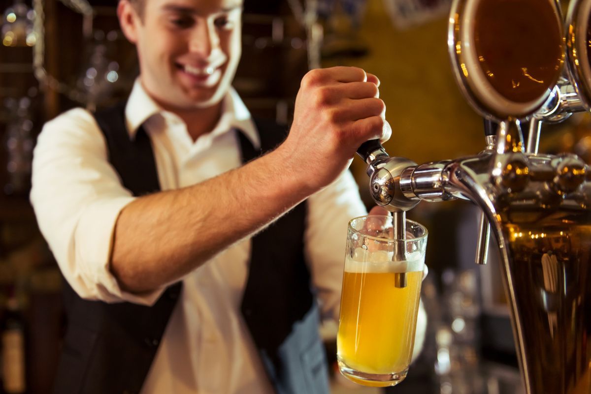 Turistas extranjeros beben el 30% de la cerveza que se consume Espa&ntilde;a
