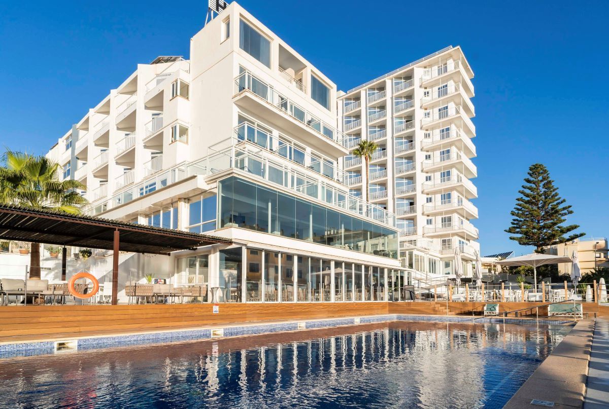 El Hotel Amic Horizonte Palma refuerza su conexi&oacute;n con Palma sin perder su esencia