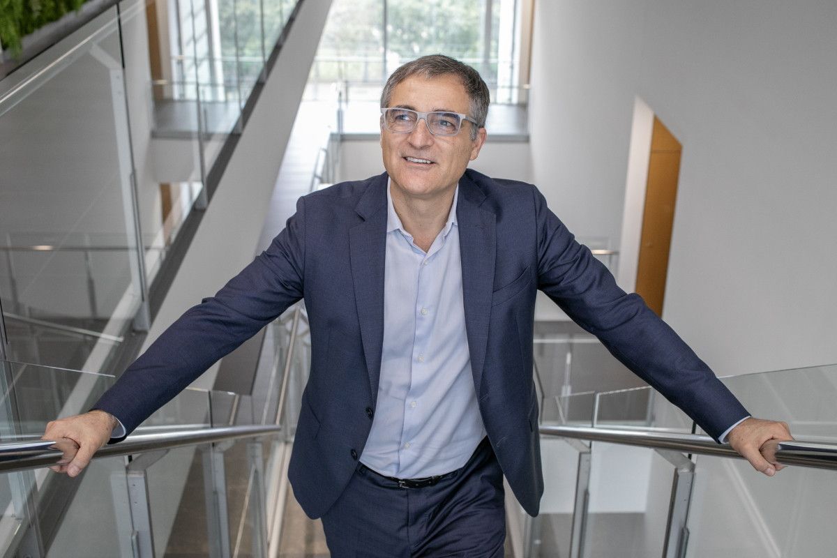 Miguel Henales, director comercial de Vueling