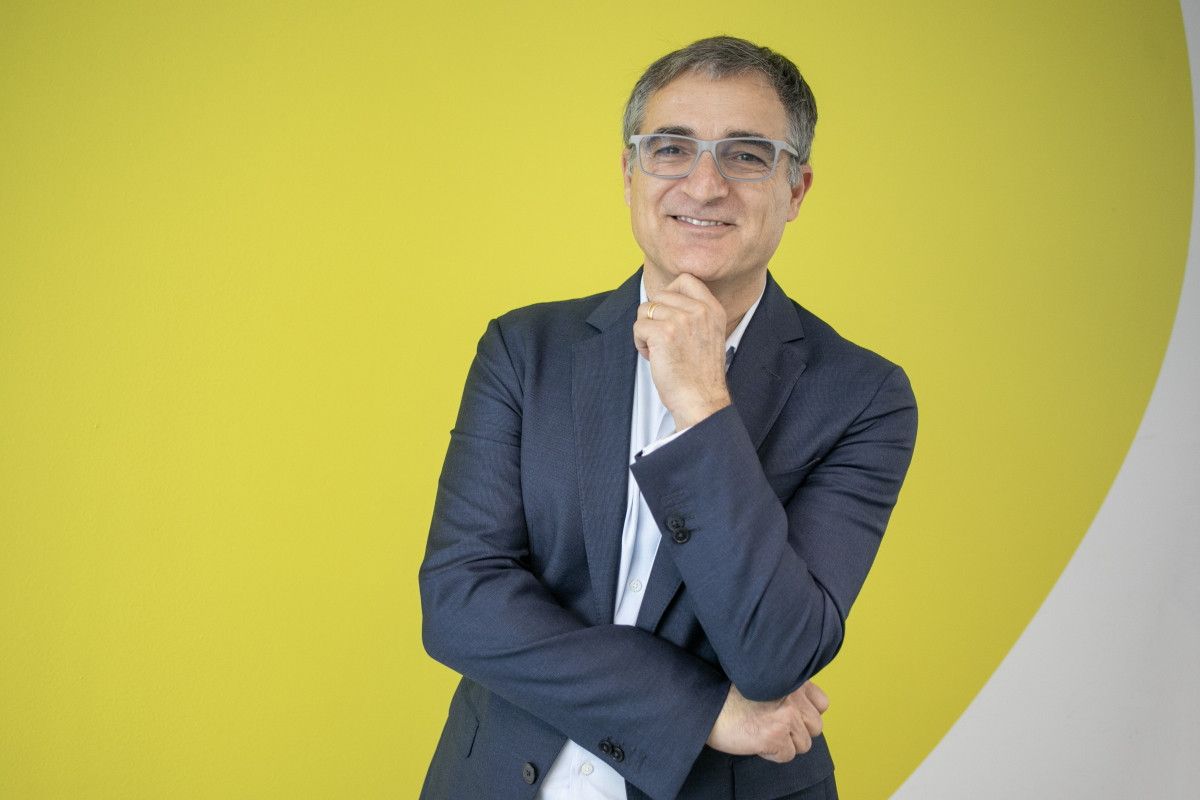 Miguel Henales, director comercial de Vueling