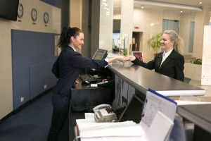 Cómo fidelizar a los trabajadores del sector turístico: la propuesta de Hosbec