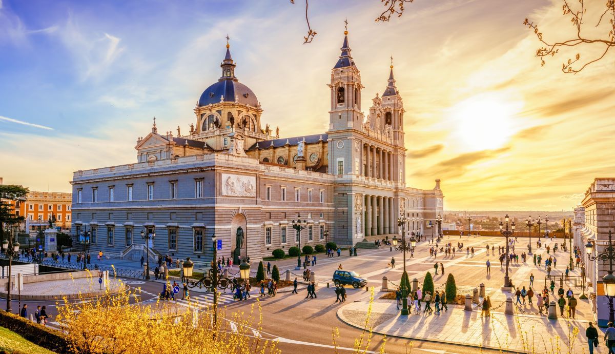 El turismo internacional, incondicional a los hoteles de Madrid en agosto