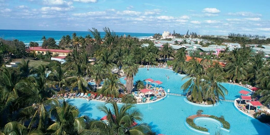 Barcel&oacute; se suma a Meli&aacute; e Iberostar en salir de Cuba por la presi&oacute;n de EEUU 