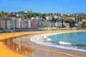 San Sebastián aprueba la nueva tasa turística, que entrará en vigor en 2027
