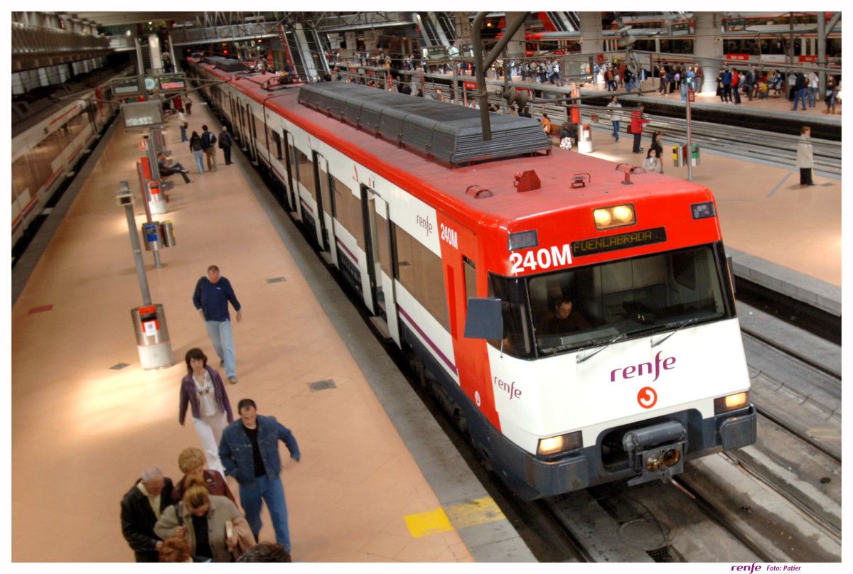 Los servicios m&iacute;nimos de la huelga de Renfe al inicio de la operaci&oacute;n salida de agosto