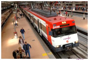 Los servicios mínimos de la huelga de Renfe al inicio de la operación salida de agosto