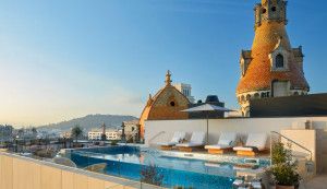 El grupo turco Kaya compra el hotel ME Barcelona y mantiene a Meliá como operador