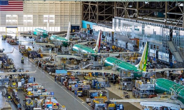 Las 10 incidencias de la familia MAX de Boeing, desde piezas mal fabricadas a grietas