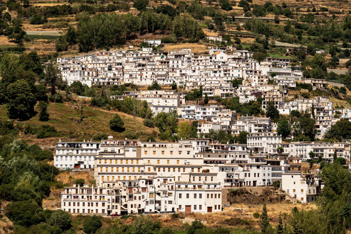 Los 5 destinos espa&ntilde;oles donde el verdadero lujo del verano es dormir fresco y huir de las noches de calor