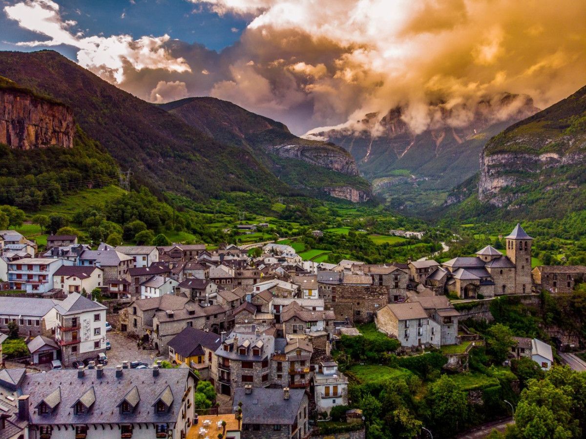 Aragón, segunda región de España donde el turismo tiene mejor reputación