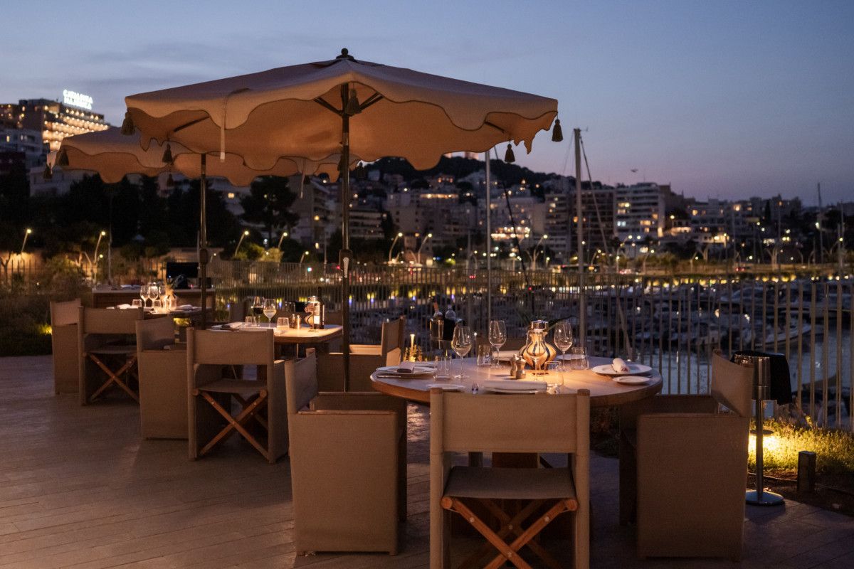 Las tres terrazas para disfrutar de la gastronom&iacute;a Mediterr&aacute;nea con vistas al mar en Mallorca