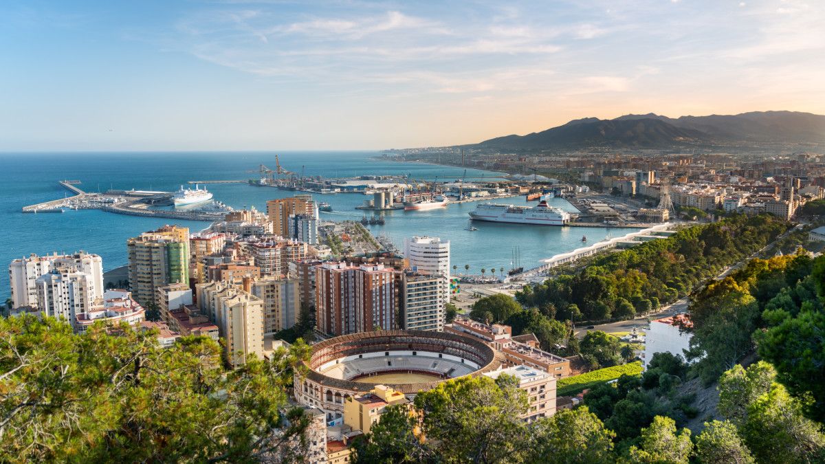 Aehcos cuestiona la moratoria hotelera en M&aacute;laga: no resuelve el acceso a la vivienda 