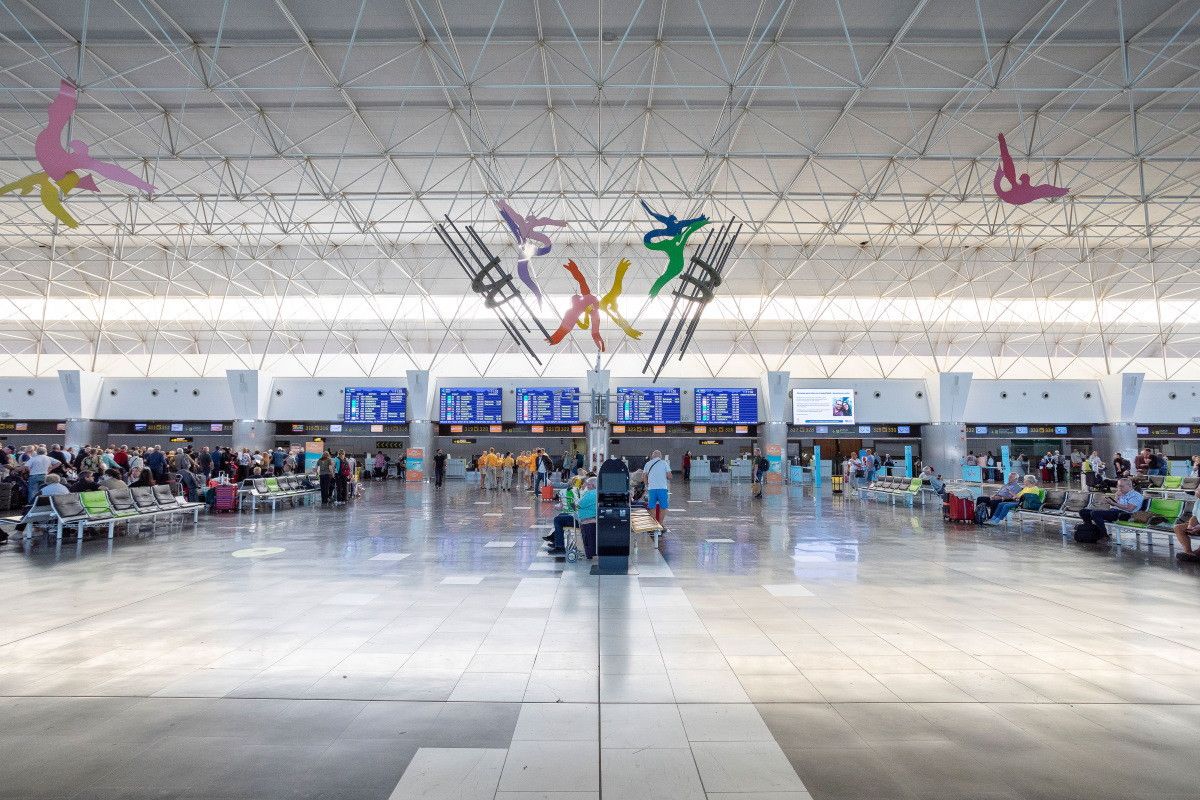 Control de los aeropuertos: ¿Está más cerca el modelo de cogestión pese al rechazo de Aena?