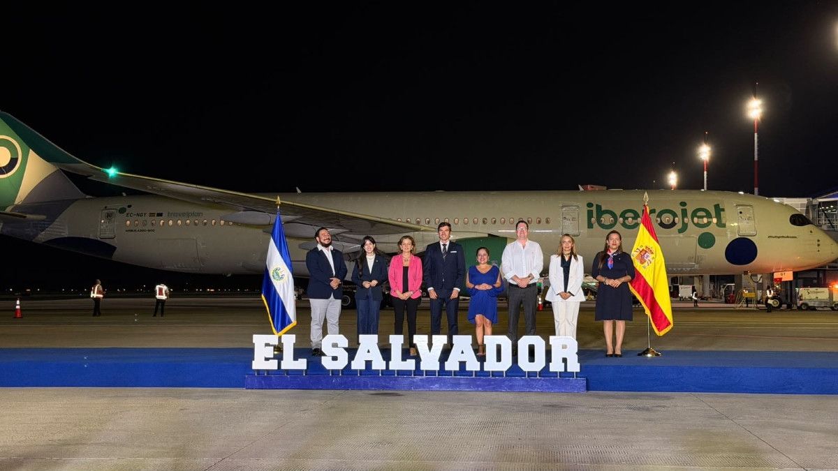 Iberojet avanza en su estrategia de crecimiento en Latinoamérica con la apertura de El Salvador