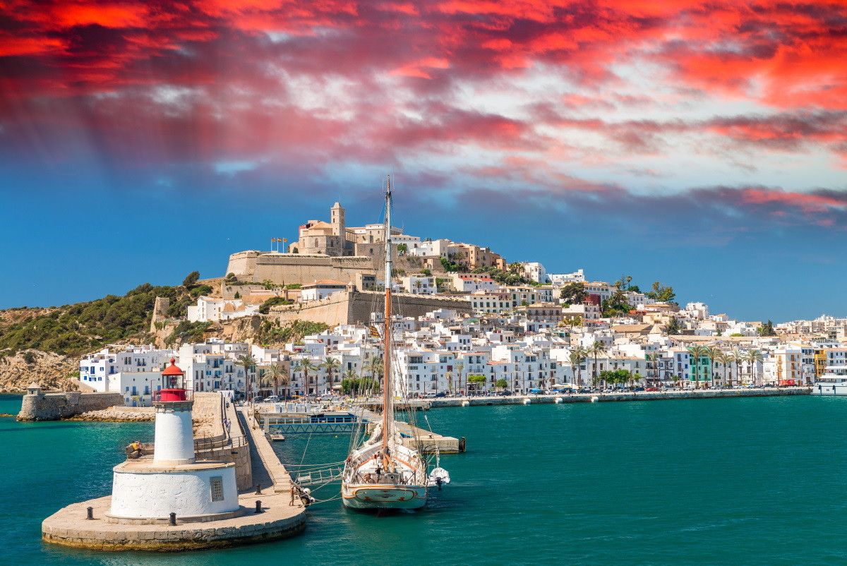 &iquest;Qu&eacute; ciudad ser&aacute; la Capital Europea de la Cultura 2027? Calvi&agrave; e Ibiza, entre las candidatas
