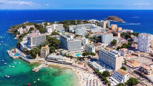 Baleares mantiene el crecimiento de las reservas hoteleras y refuerza su posición en el mercado español